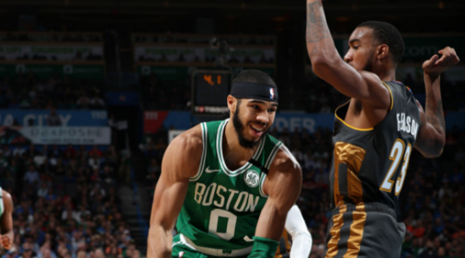 景下的交融 景下的交融