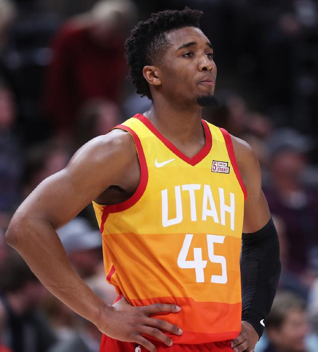 卢卡库等世 卢卡库等世